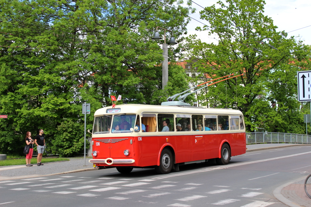 Пардубице, Škoda 8Tr9 № 136; Пардубице — Празднование 65-летия троллейбусного движения в Пардубице