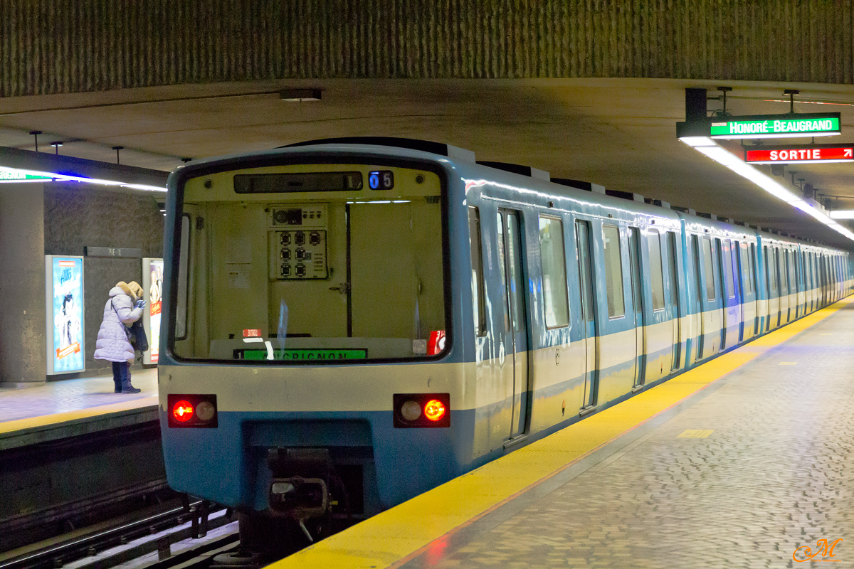 Монреаль, Canadian Vickers MR-63 моторный № 81-724; Монреаль — Métro de Montréal -> Ligne verte