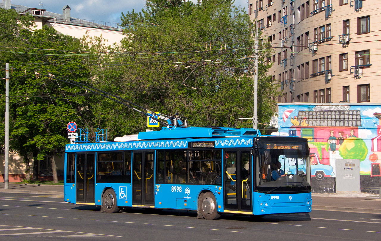 Moskva, SVARZ-MAZ-6275 č. 8998