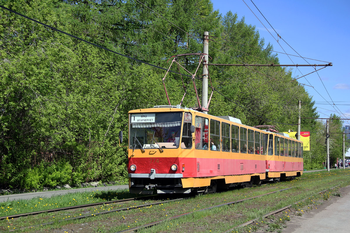 Jekatěrinburg, Tatra T6B5SU č. 774