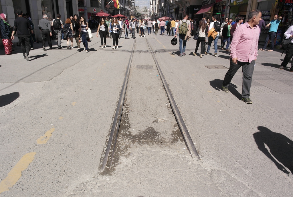 Стамбул — Линия ностальгического трамвая T2 (Taksim — Tünel) — Разные фотографии