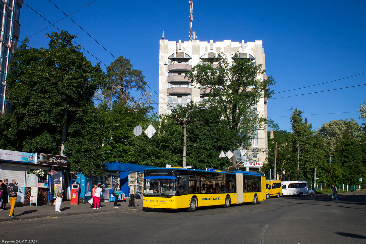 Kijev, LAZ E301D1 — 4619