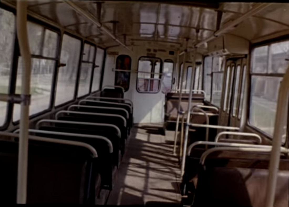 Moszkva, ZiU-682V [V00] — 6192; Moszkva — Trolleybuses in the movies