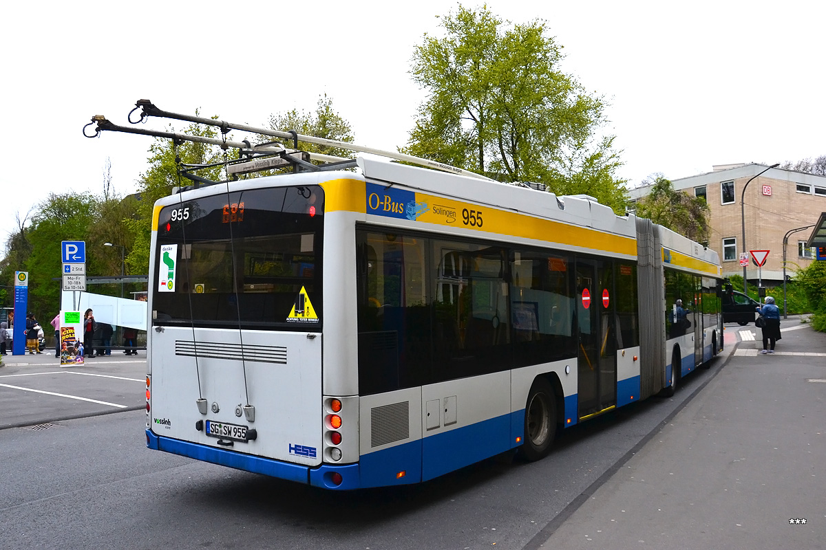 Solingen, Hess SwissTrolley 3 (BGT-N2C) č. 955