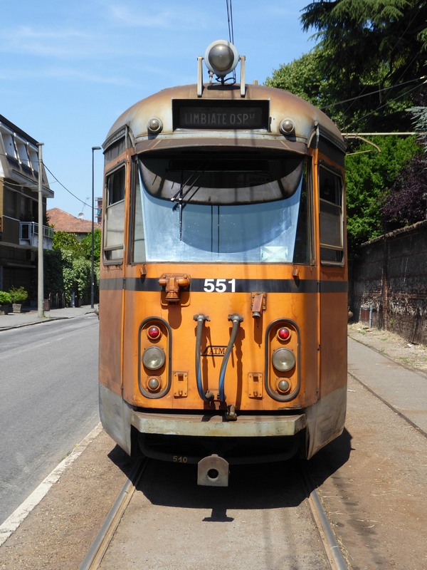 Miláno, ATM Bloccati series 500-B č. 551; Miláno — Suburban tramway line "Comasina"-"Limbiate"