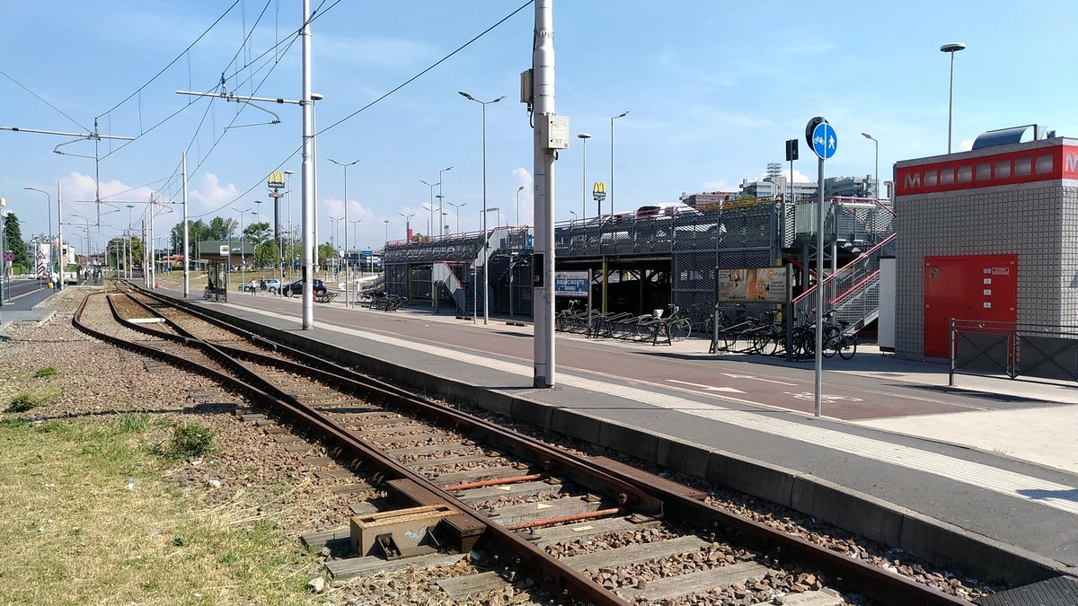 Mediolan — Metro — Linea M3; Mediolan — Suburban tramway line "Comasina"-"Limbiate"