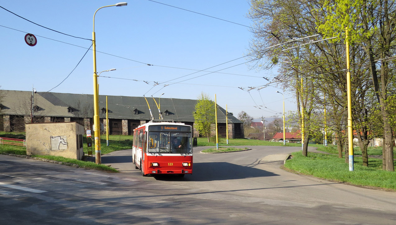 Прешов, Škoda 14Tr17/6M № 123; Прешов — Троллейбусные линии и инфраструктура