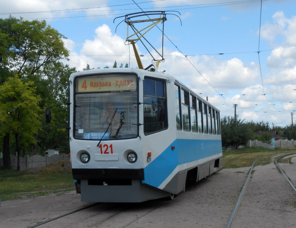 Kamianske, 71-608KM № 121