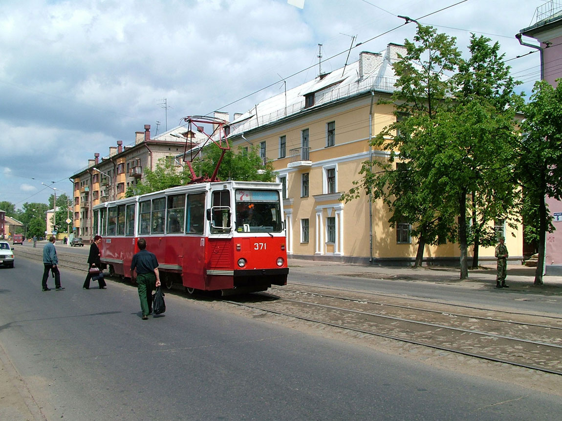 Vitebsk, 71-605 (KTM-5M3) č. 371