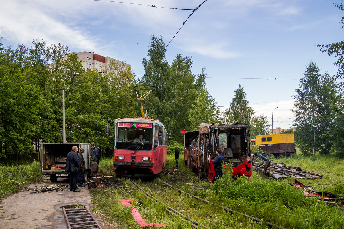 Kazan, 71-402 nr. 1230; Kazan — Burning trams