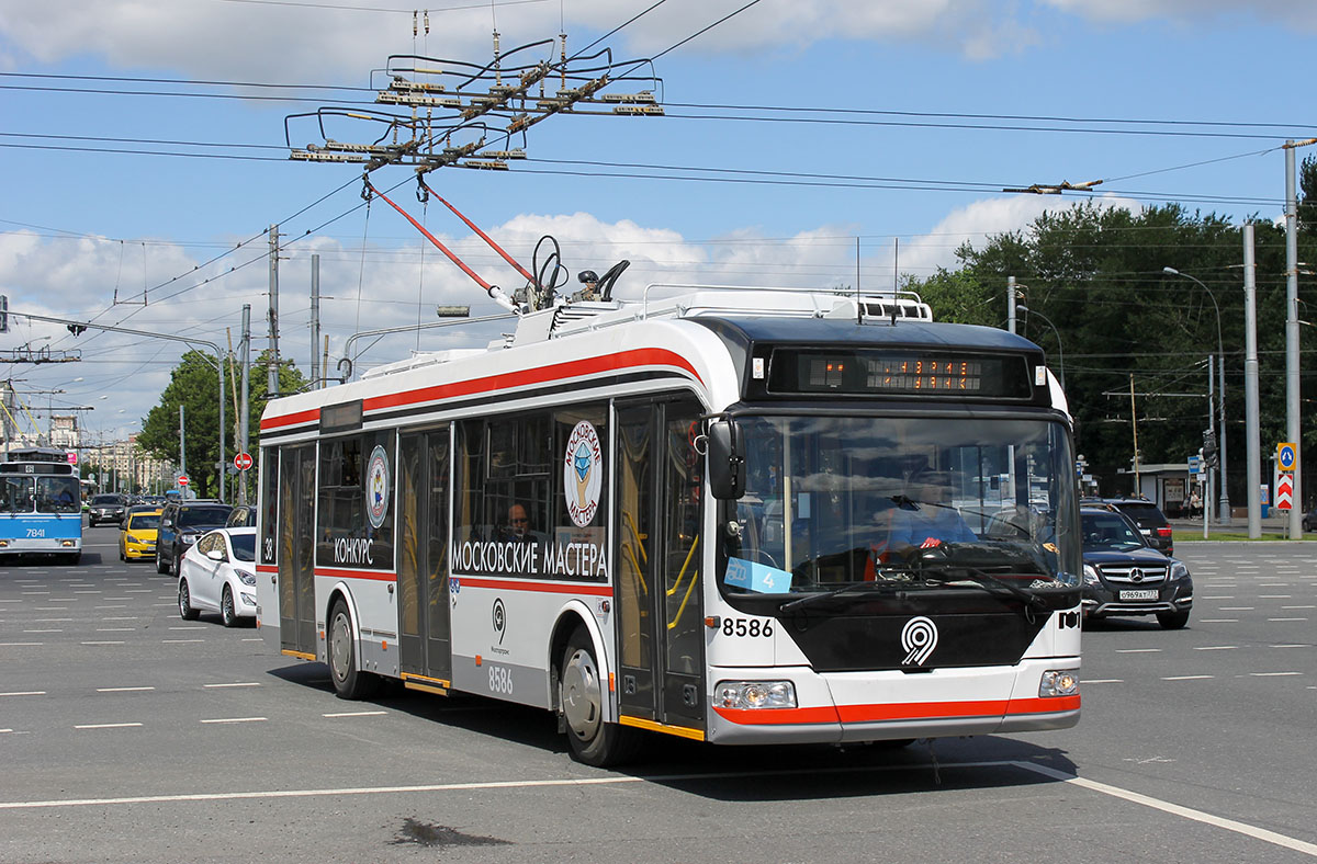 Москва, БКМ 321 № 8586