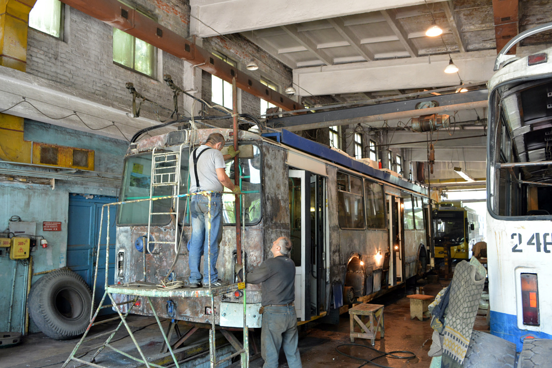Wladiwostok — Trolleybuses' Maintenance and Parts