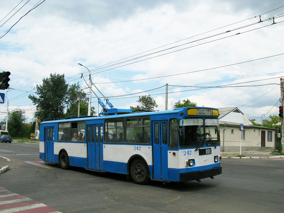 Tiraspol, ZiU-682 GOH BKM Nr 242