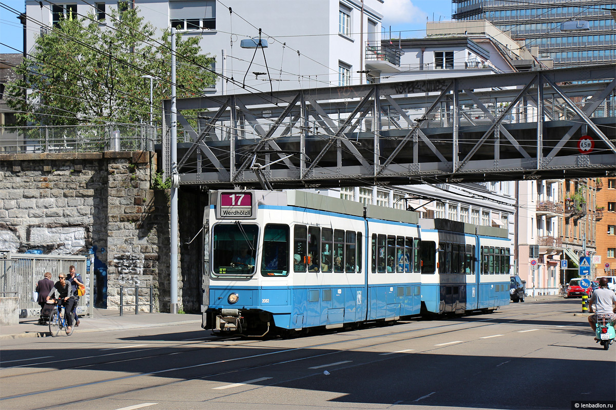 Zürich, SWP/SIG/BBC Be 4/6 "Tram 2000" nr. 2082