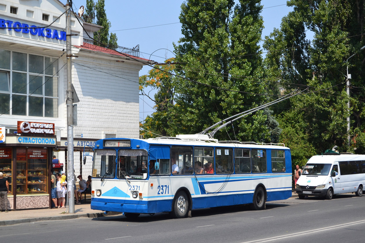 Севастополь, ЗиУ-682В-013 [В0В] № 2371