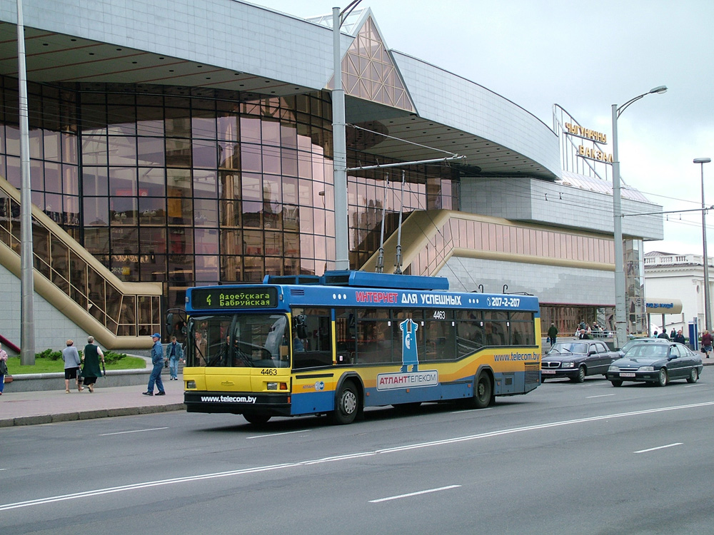 Minsk, MAZ-103T # 4463
