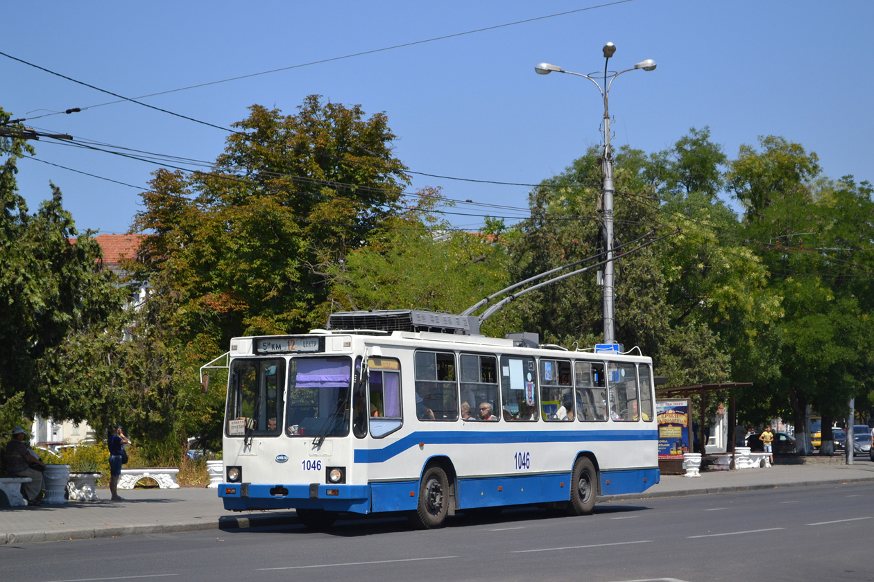 Севастополь, ЮМЗ Т2 № 1046