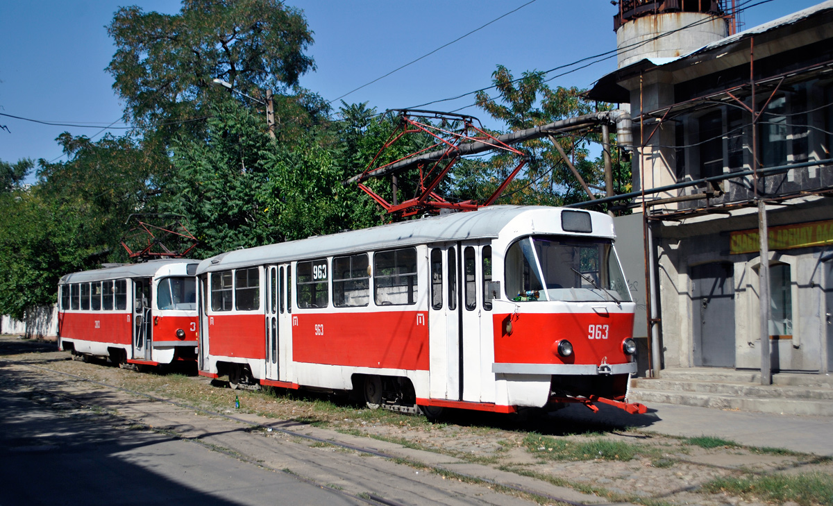 Donetsk, Tatra T3SU № 963 (3963)