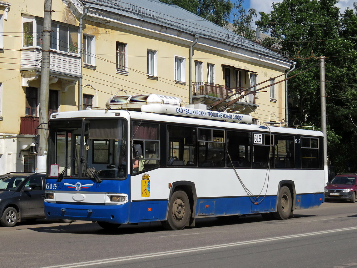 Kirow, BTZ-52768R Nr. 615