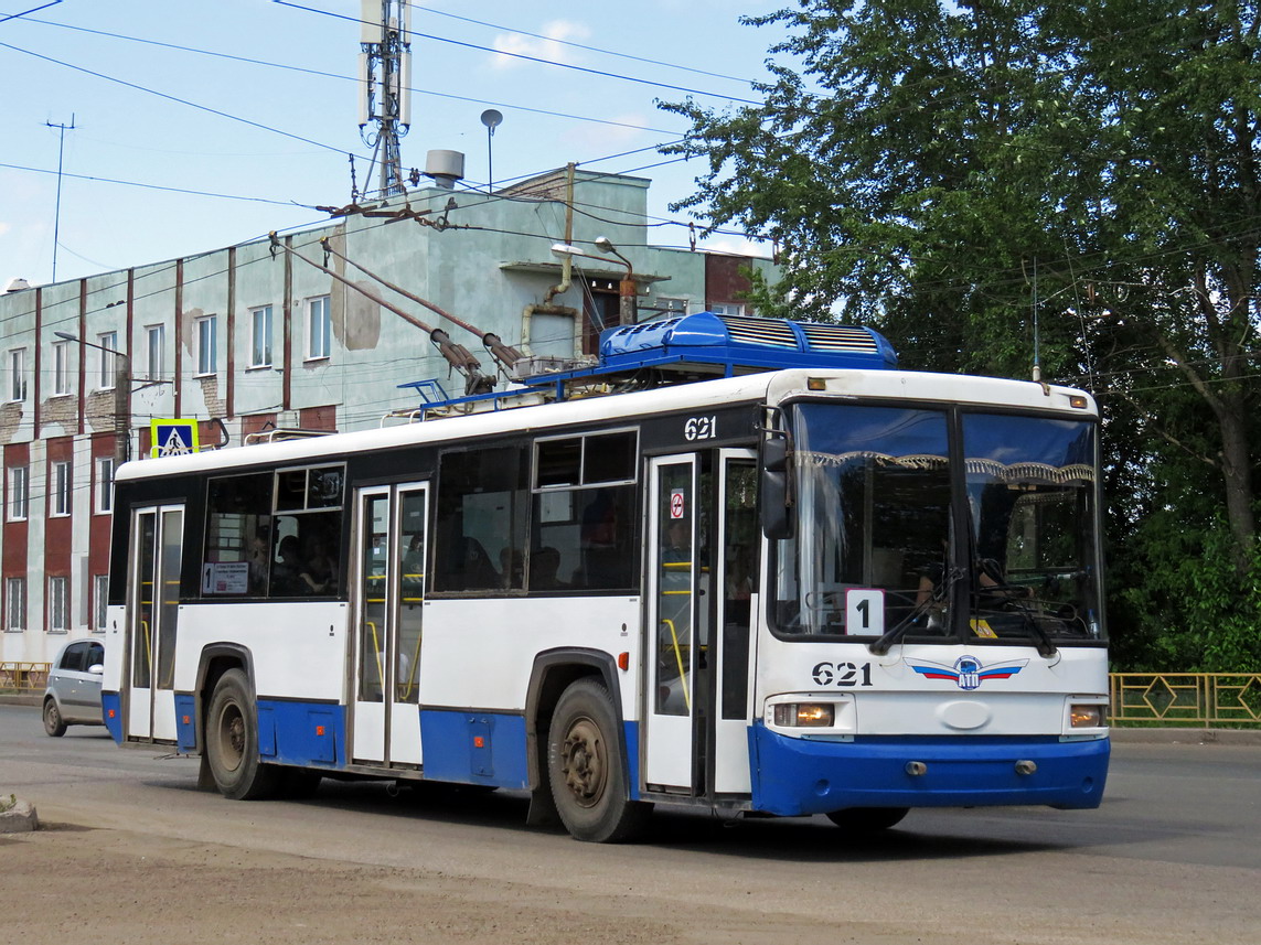 Киров, БТЗ-52768Р № 621