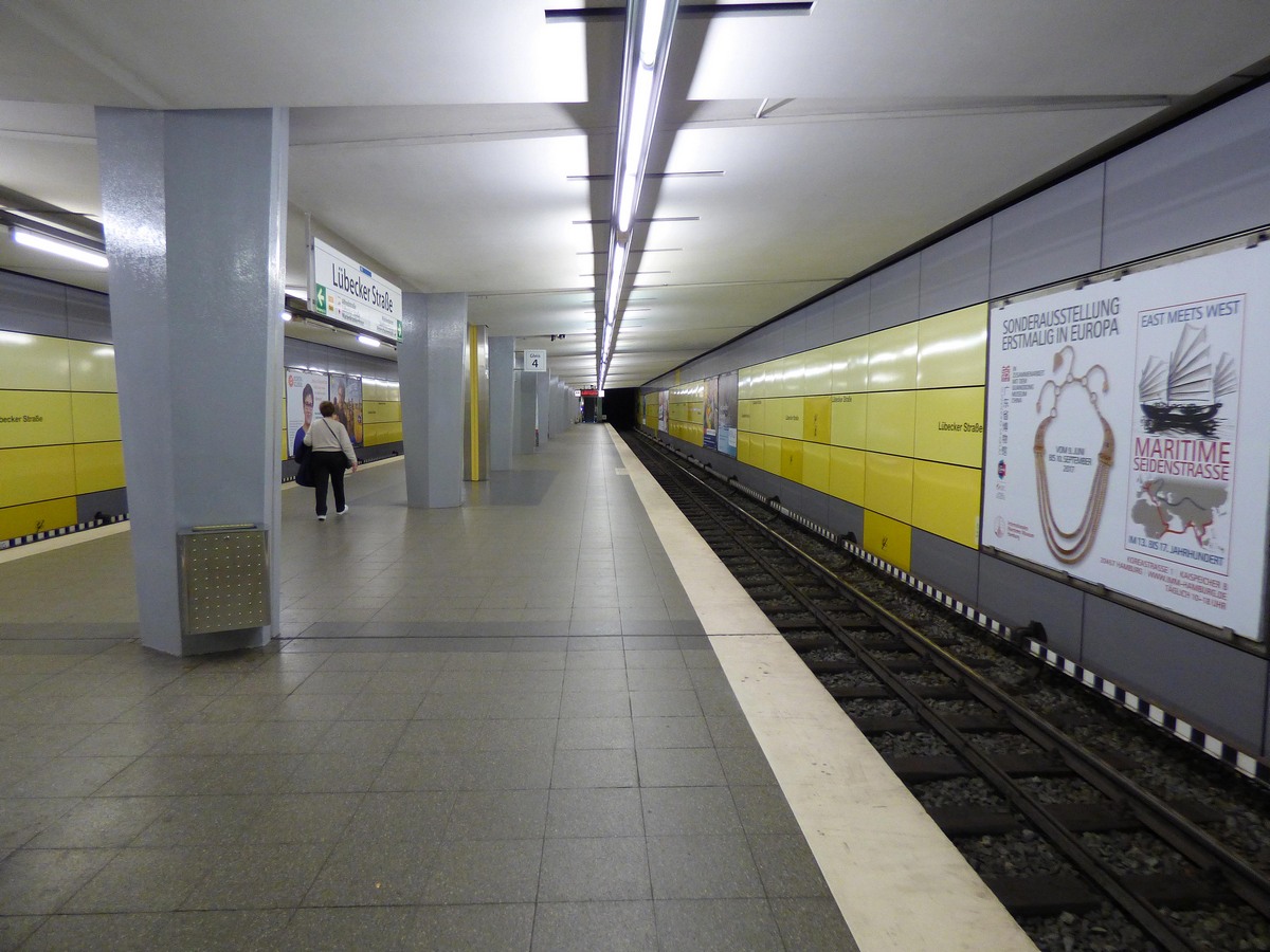 Hambourg — U-Bahn — Linie U1