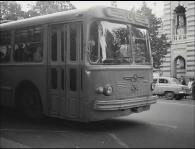 Tbilisis, ZiU-5 nr. 454; Tbilisis — Old photos and postcards — trolleybus