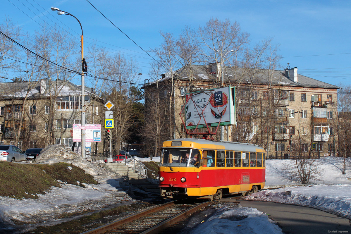 Jekatěrinburg, Tatra T3SU (2-door) č. 333