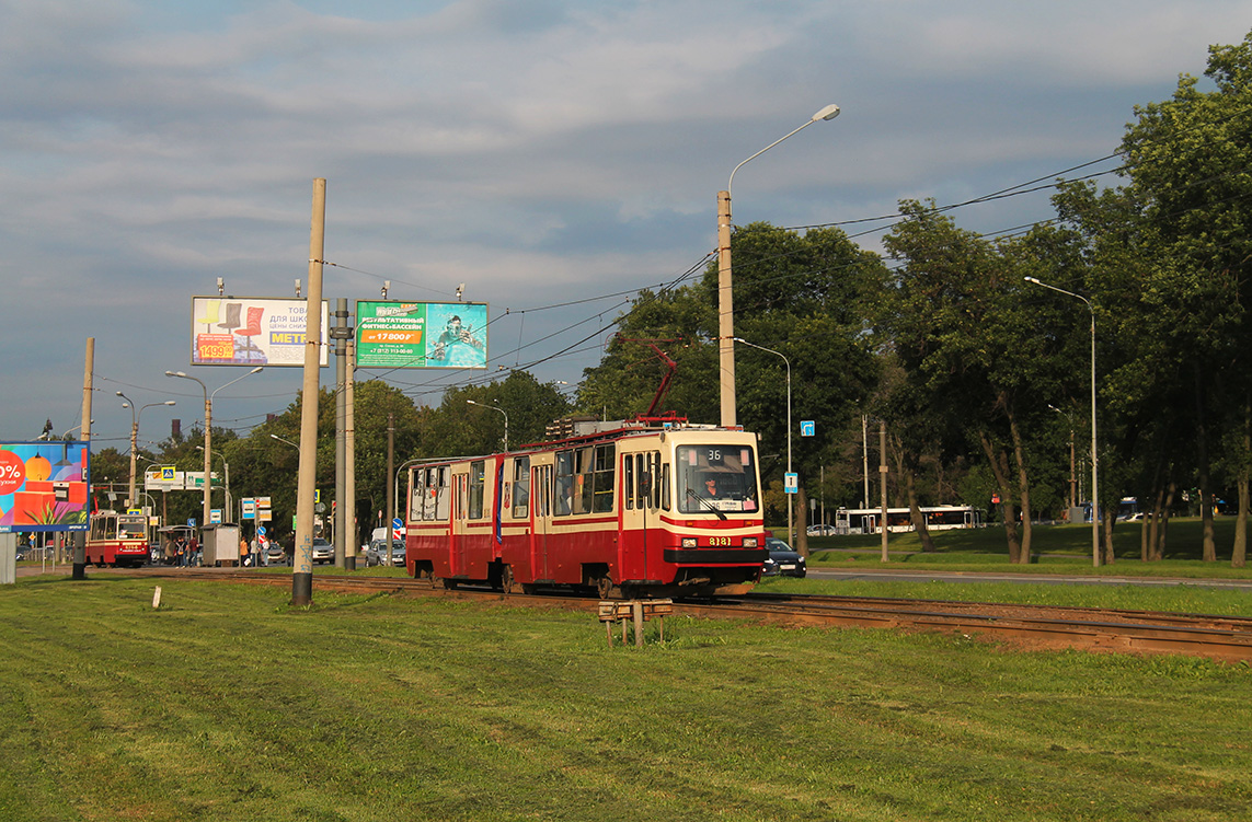 Saint-Petersburg, LVS-86K č. 8181