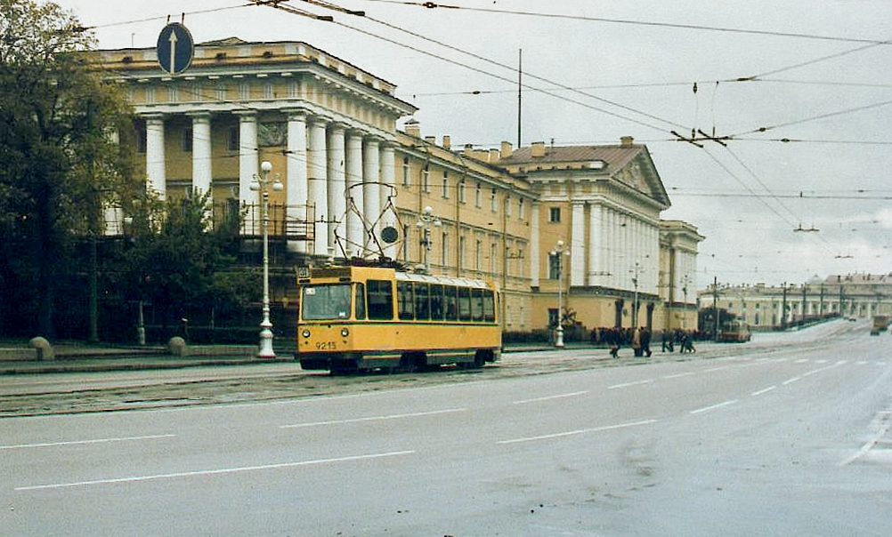 Sankt Petersburg, LM-68 Nr. 9215