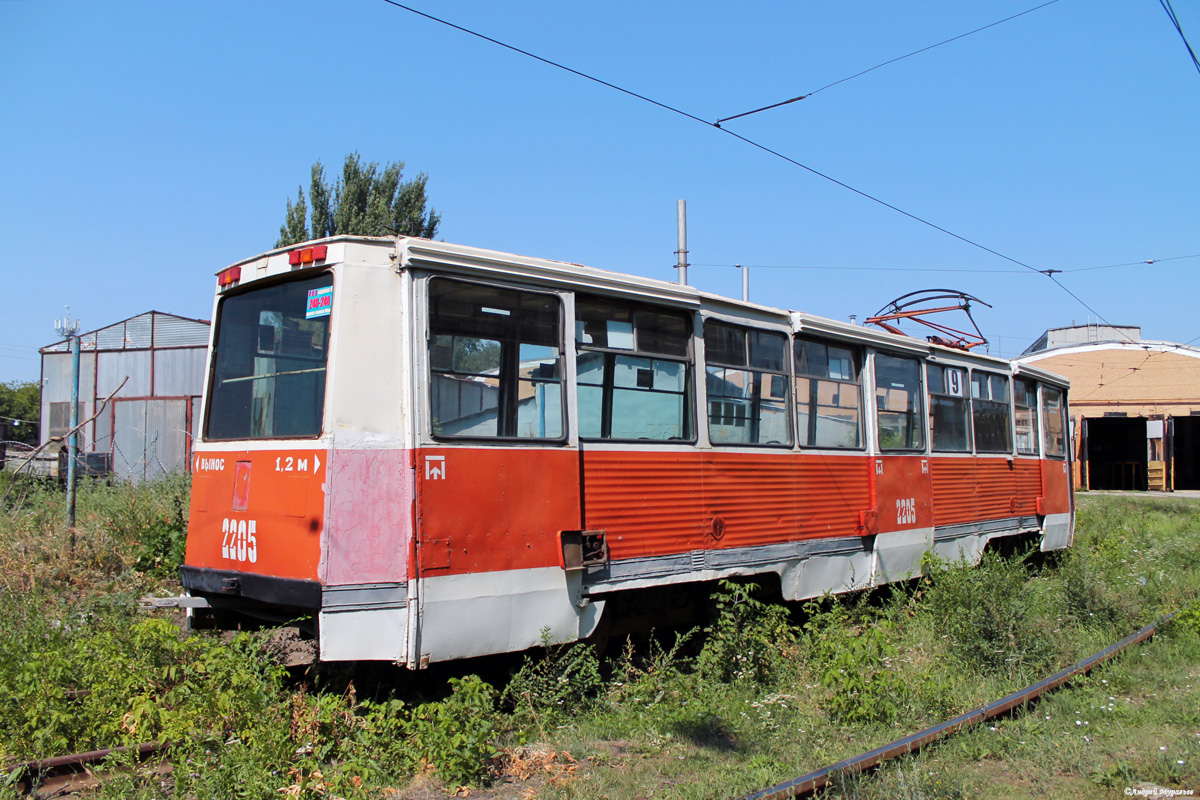 Саратов, 71-605 (КТМ-5М3) № 2205