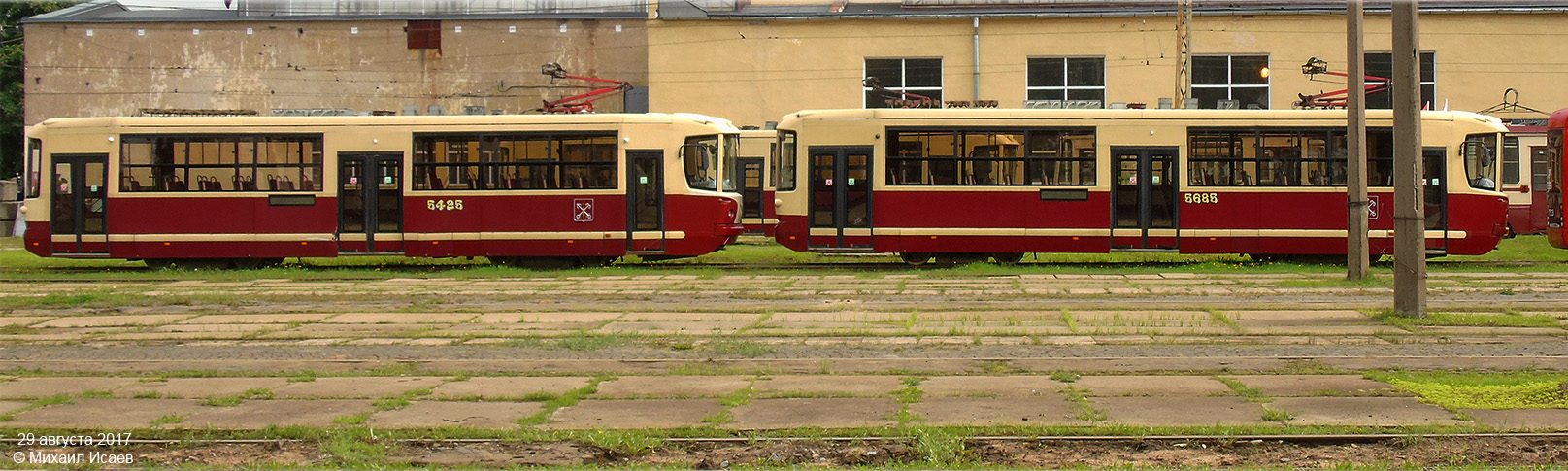 St Petersburg, LM-68M2 (mod. SPb GET) nr. 5425; St Petersburg — Tramway depot # 7