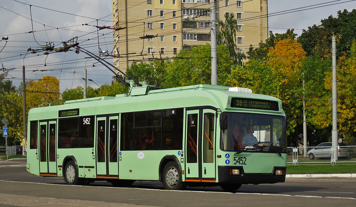 Minsk, BKM 321 č. 5452