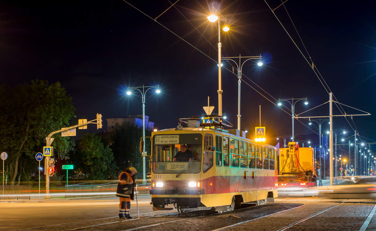 Екатеринбург, 71-402 № 811; Екатеринбург — Строительство трамвайной линии по улице Татищева