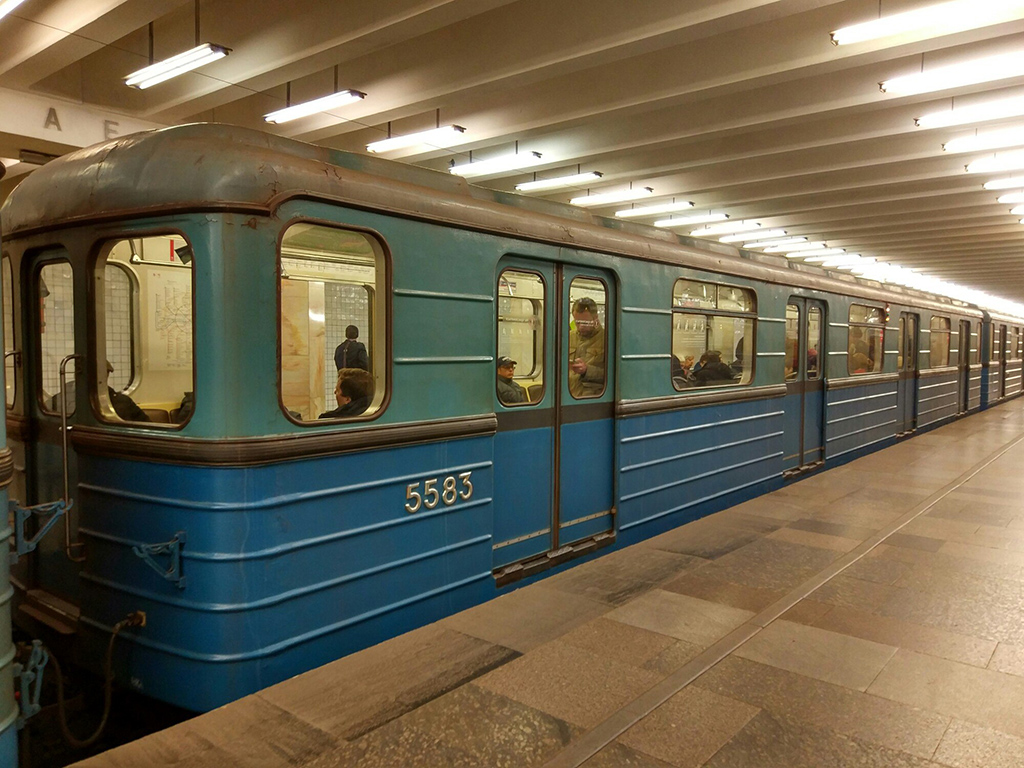 Moscow, Ezh6 # 5583