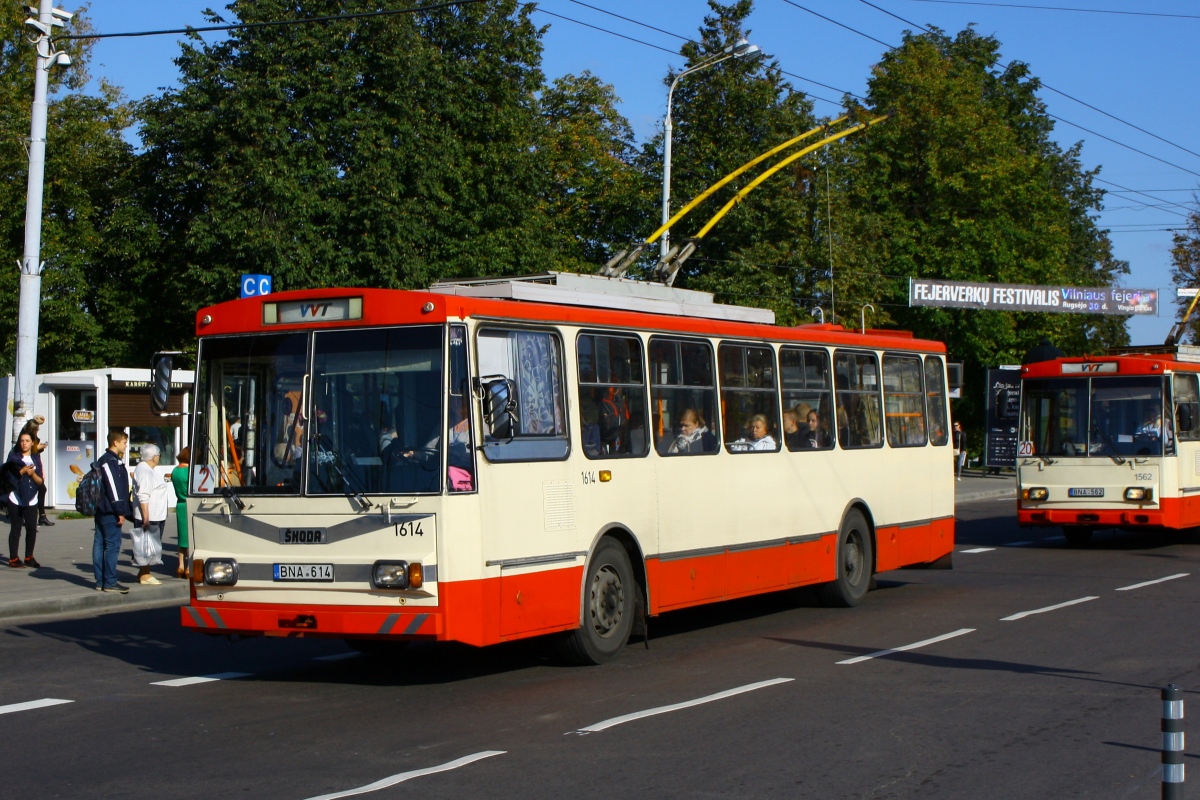 Вильнюс, Škoda 14Tr13/6 № 1614