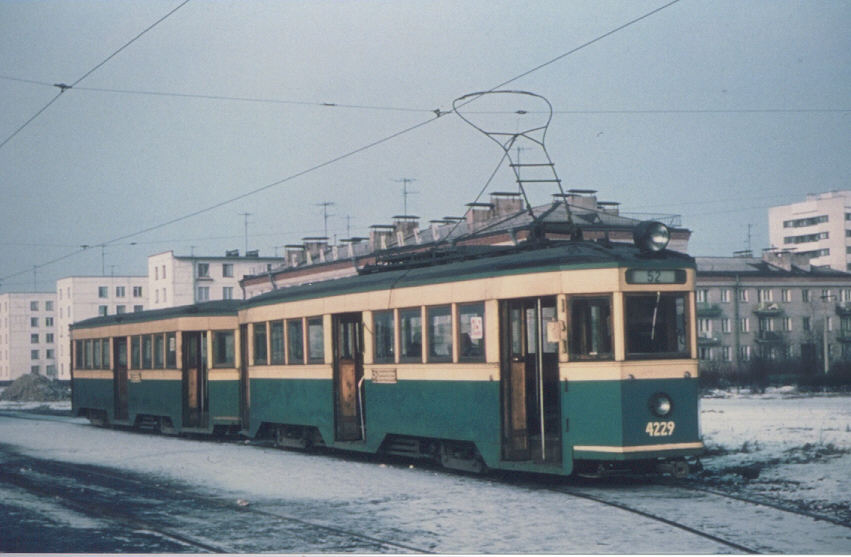 Szentpétervár, LM-33 — 4229