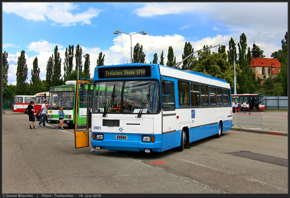 Страшице, Škoda 17Tr № 3901; Пльзень — 75 лет троллейбусного движения в Пльзени
