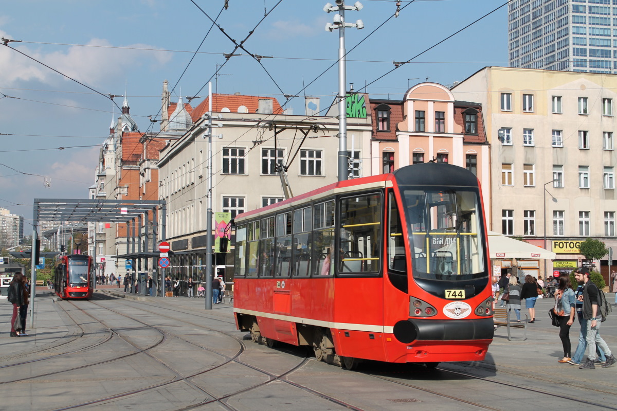 Silesia trams, Konstal 105N-HF11AC № 744