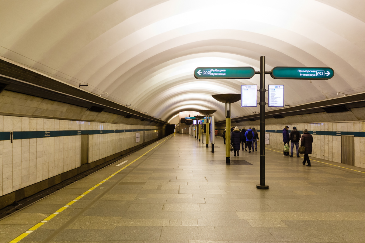 Sanktpēterburga — Metro — Line 3
