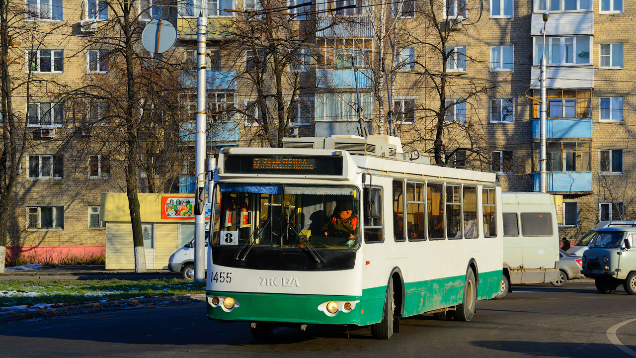 Penza, ZiU-682G-016.02 # 1455