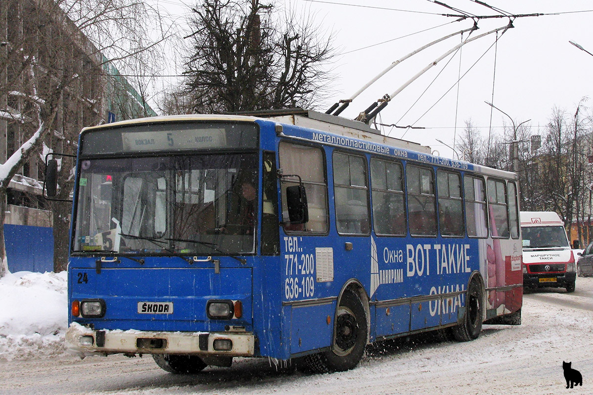 Velikiy Novgorod, Škoda 14TrM (VMZ) № 24