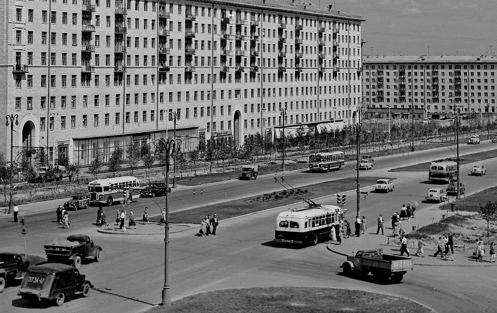 莫斯科, MTB-82M # 1105; 莫斯科 — Historical photos — Tramway and Trolleybus (1946-1991)