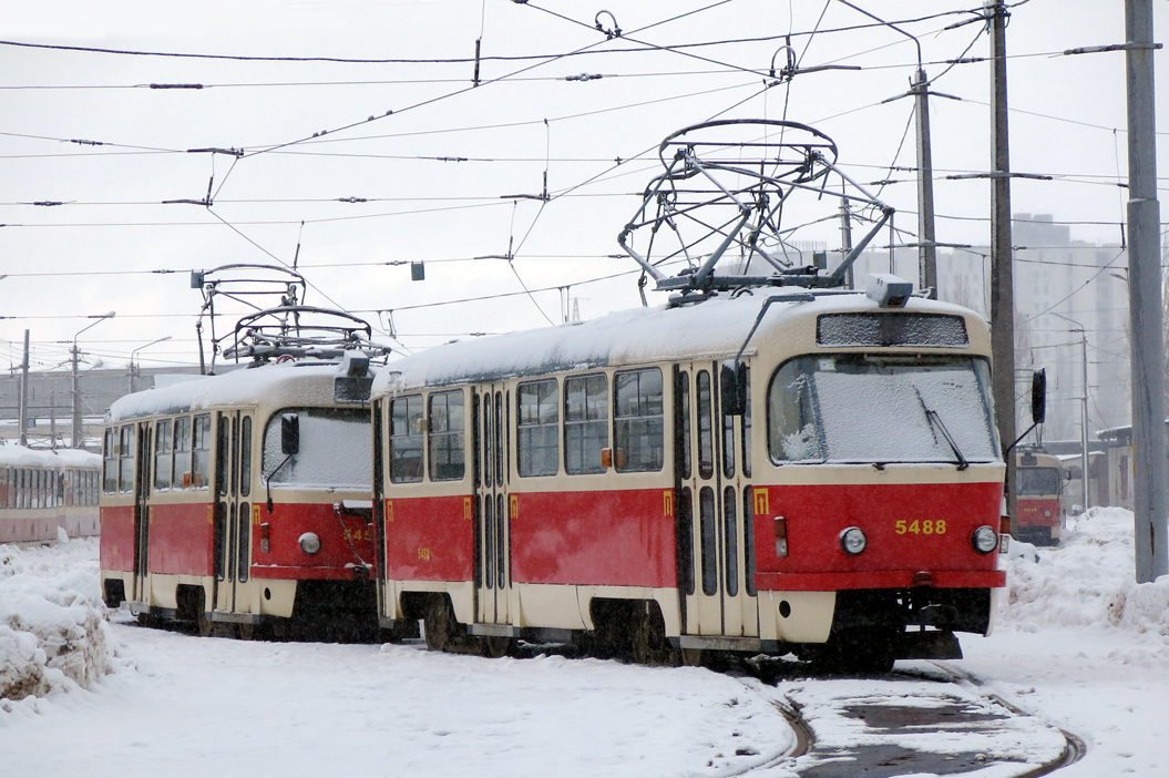 Kiev, Tatra T3SUCS nr. 5488