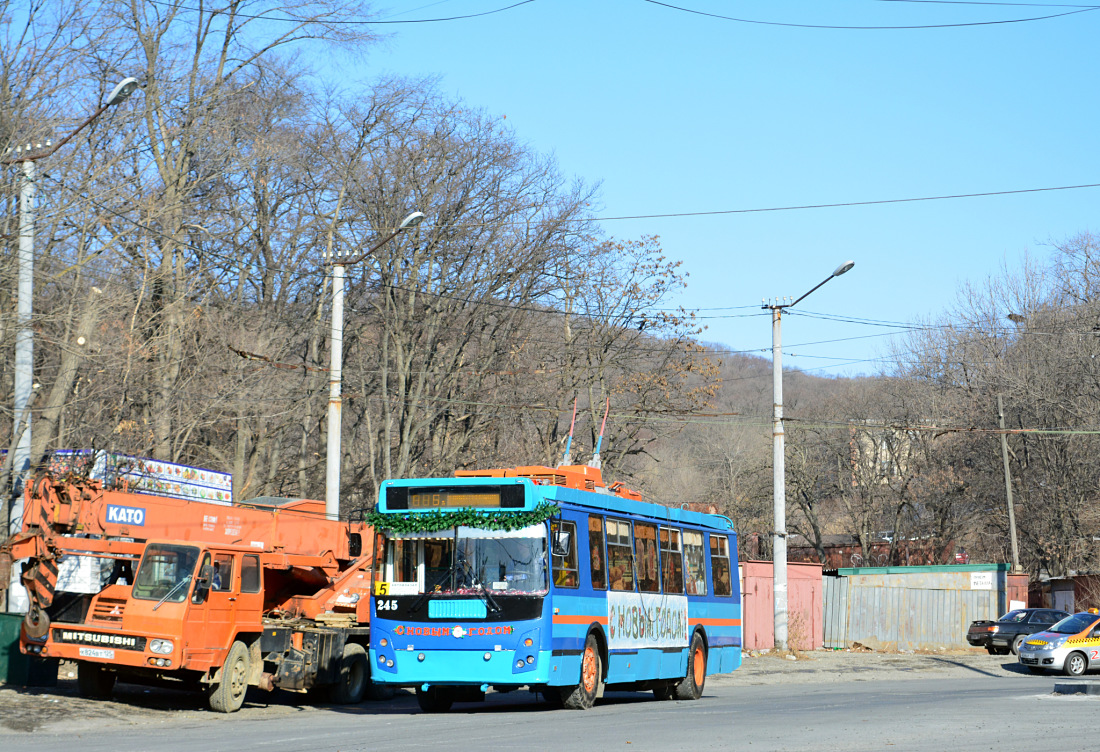 Владивосток, ЗиУ-682Г-016.02 № 245; Владивосток — Тематические  троллейбусы