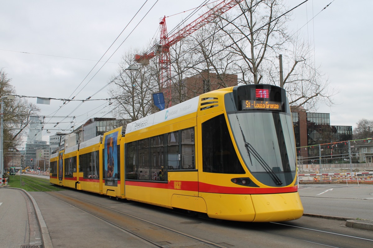 Базель, Stadler Tango ER Be 6/10 № 187