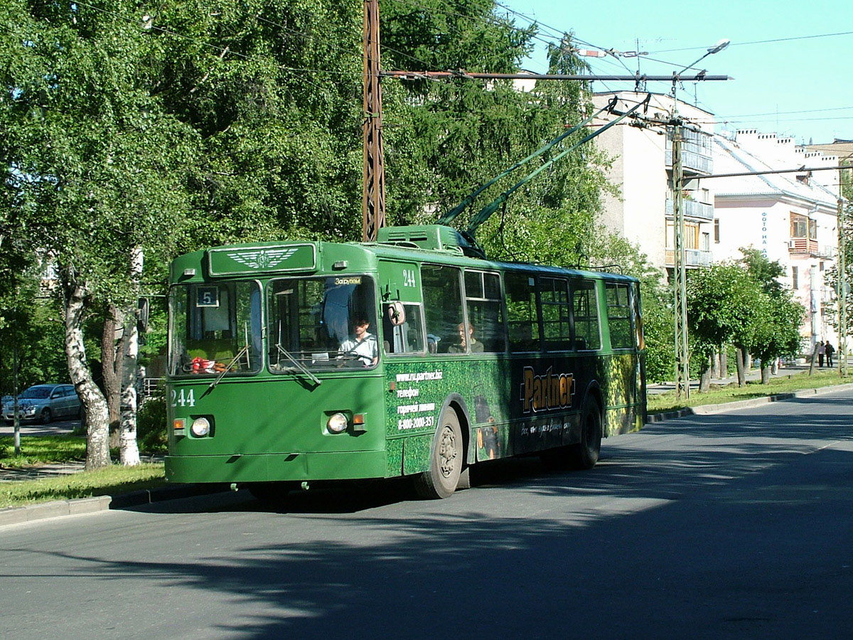 Petrozavodsk, ZiU-682V [V00] č. 244