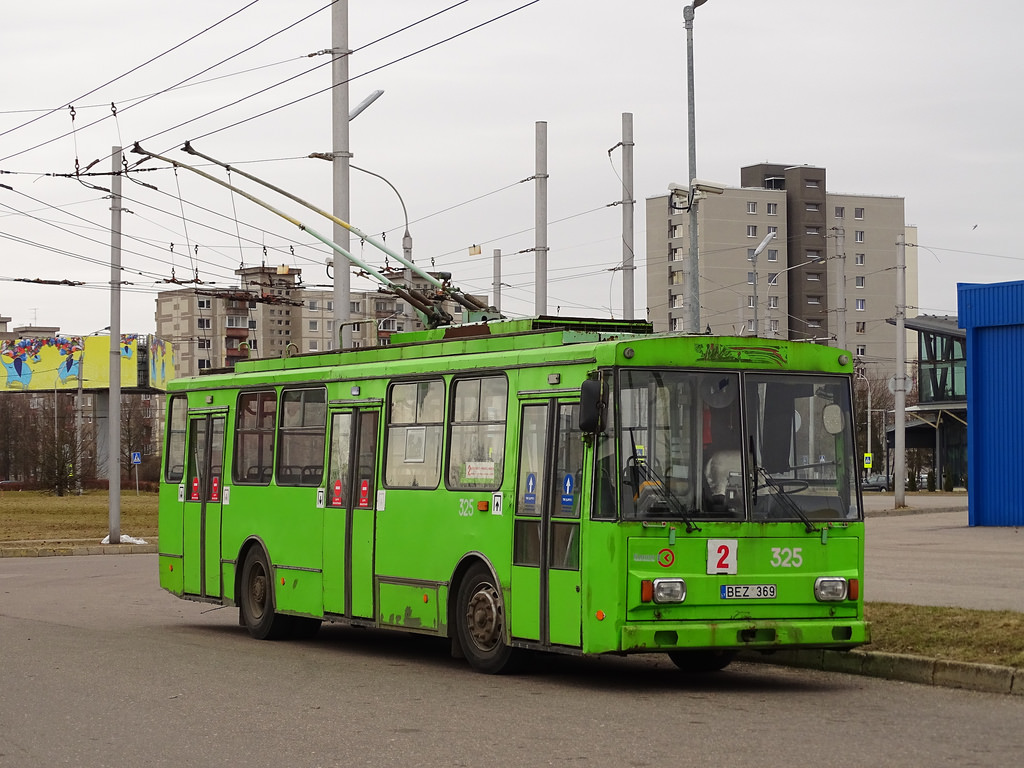 Kaunas, Škoda 14Tr11/6 č. 325