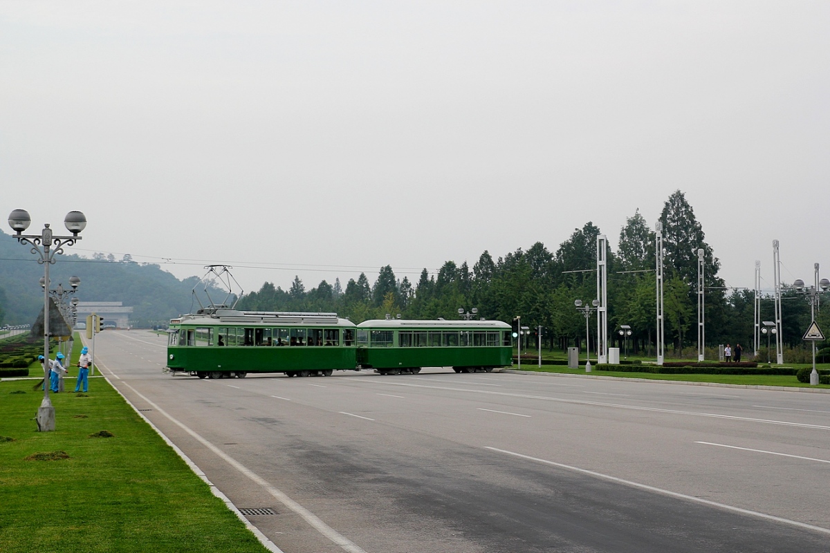 Pyongyang, SWS/MFO Ce 4/4 "Kurbeli" № 118; Pyongyang, SIG B4 № 218