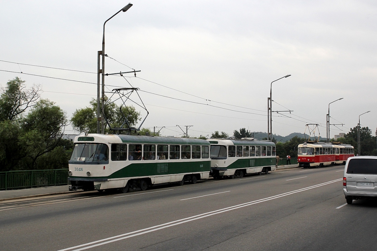 Pyongyang, Tatra T4D Nr 3046; Pyongyang, Tatra T3 Nr 1178
