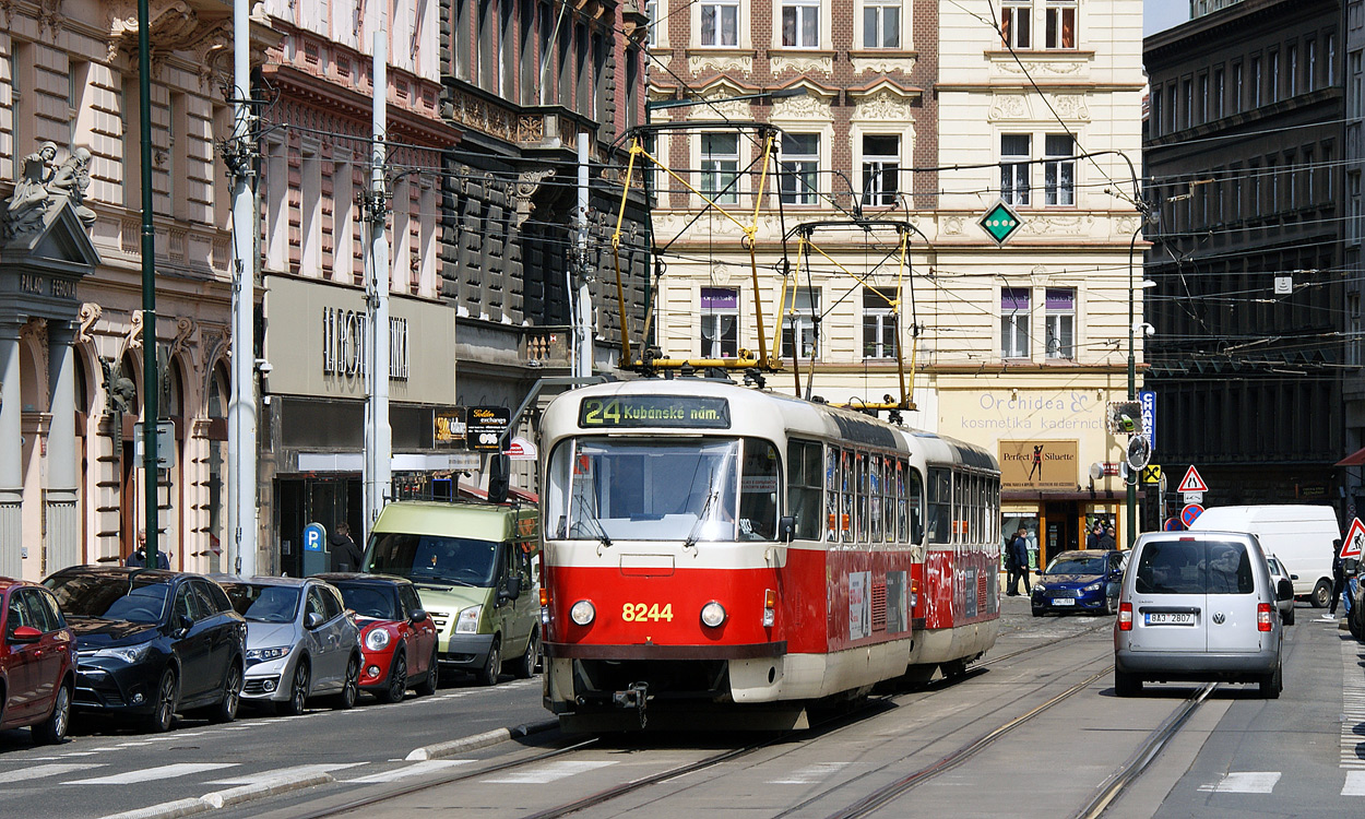 Прага, Tatra T3R.P № 8244